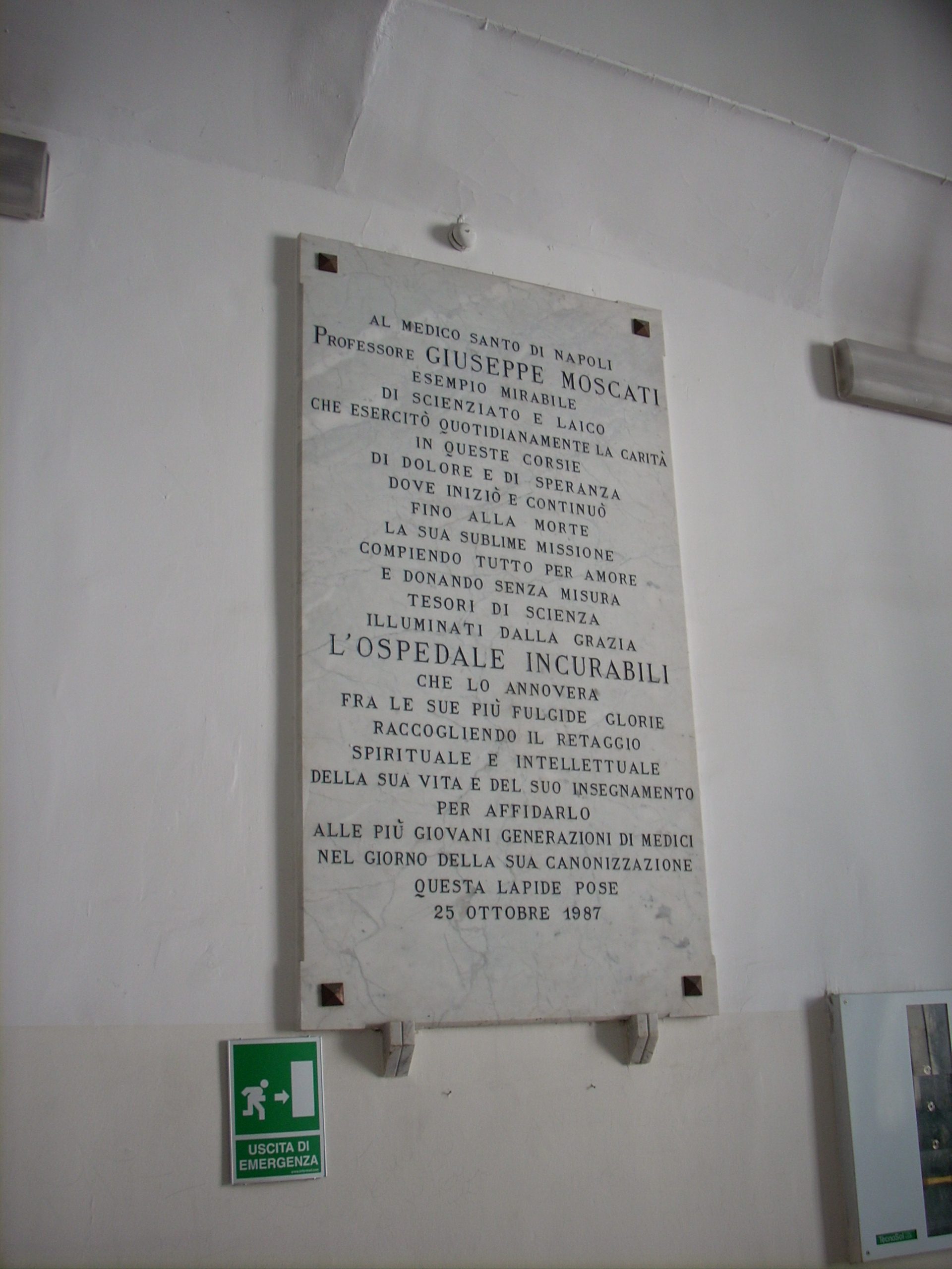 Giuseppe Moscati tablet, Incurabili, Naples - 01.JPG